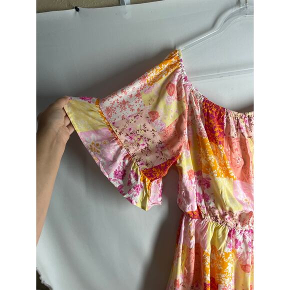 Emily Wonder Floral Patchwork Off the Shoulder Flowy Dress Plus Size 3X NEW - Picture 2 of 4